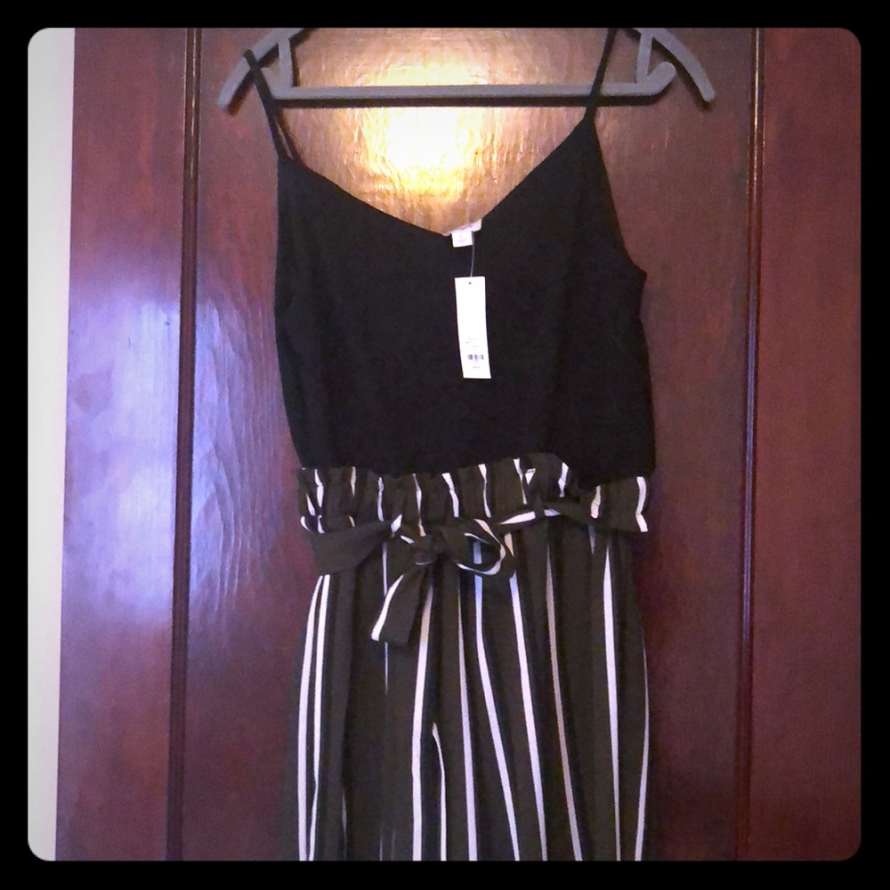 Francesca’s Jumpsuit - Never Worn